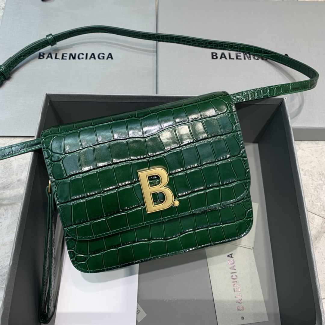 Balenciaga Small Woc Crocodile Embossed Shoulder Bag Green